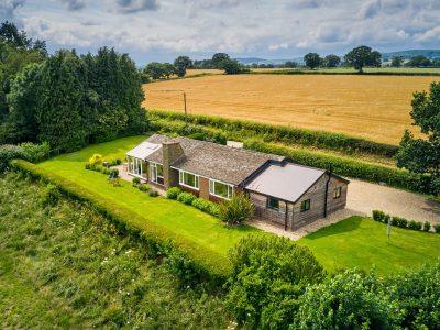 Pendennis: Set on its own in private grounds surrounded by countryside