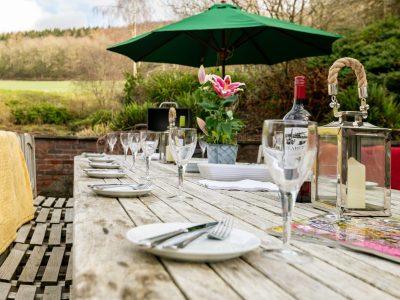 Toad Hall: Garden furniture & charcoal BBQ