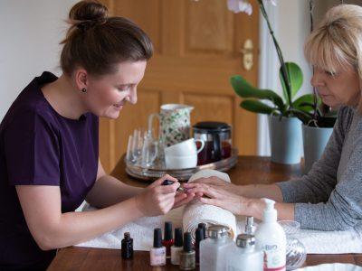 Wellness Treatments: Classic manicure with buffed look; “7 days CND Vinylux” or “14 days CND Shellac”