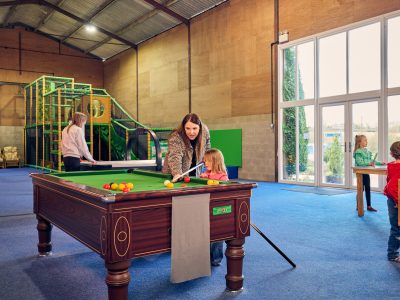 Games Barn: Pool
