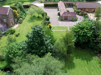 Garden Cottage: Nestled between The Manor House & Curlew Cottage